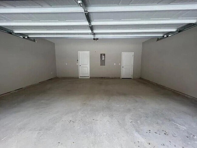 Foto del edificio - 735 Brecklin Ln