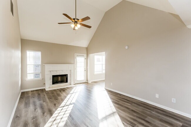 Foto del edificio - 2129 Cumberland Creek Trail SW