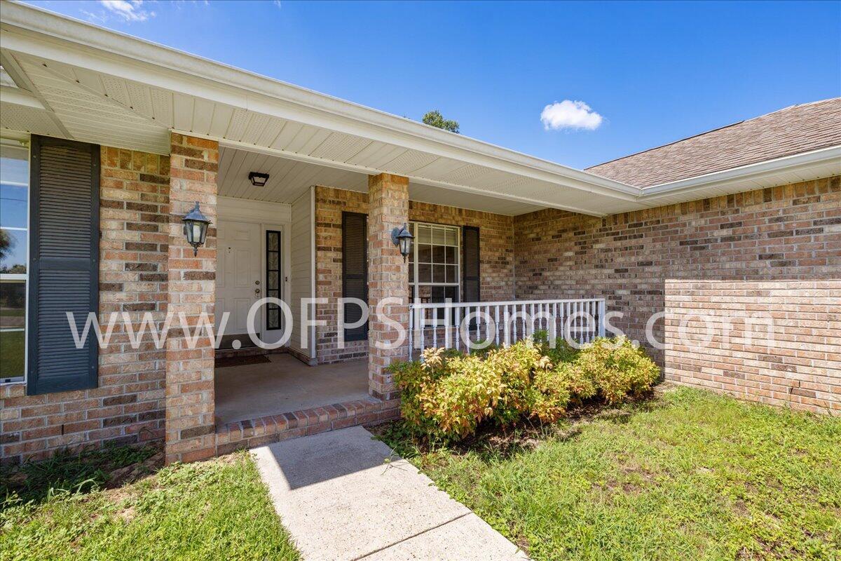 Foto principal - 5163 Whitehurst Ln