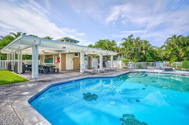 Foto del edificio - 3BD/2BA UPPER UNIT UNIT AT ALII LANI WITH AC!