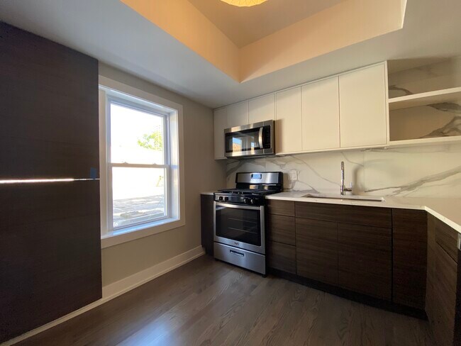 Foto del edificio - 3125 N Broadway St