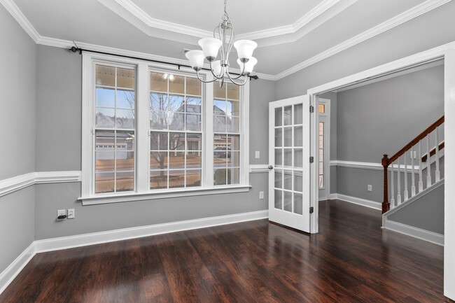 Building Photo - Stunning 5BR House in Holly Springs