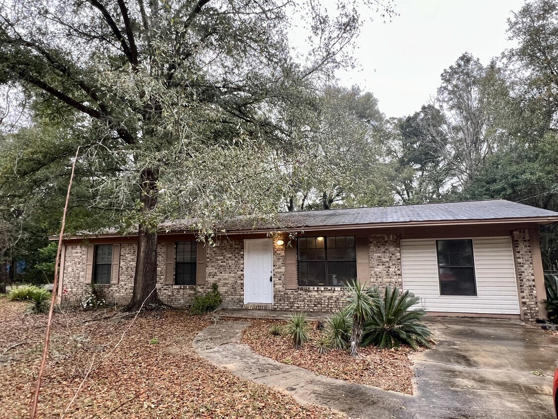 1550 Tangelo Dr, Tallahassee, FL 32305 House Rental in Tallahassee, FL