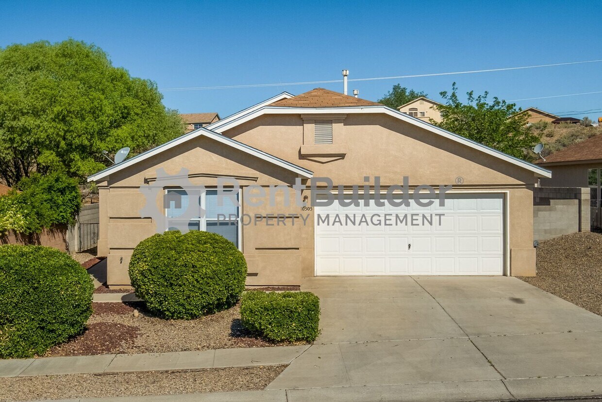 Primary Photo - LEASE PENDING- Please apply at your own di...