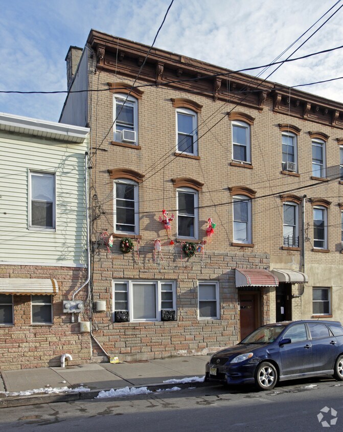 388 Palisade Ave, Jersey City, NJ 07307 Apartments in Jersey City, NJ