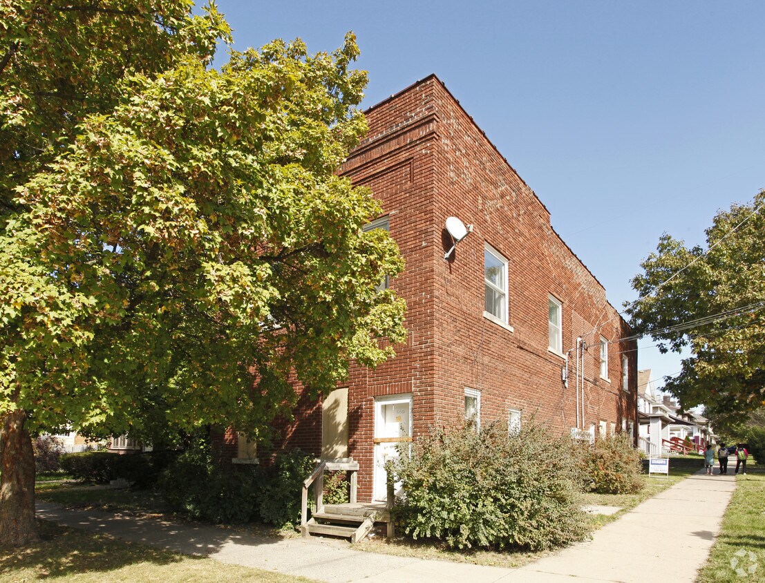 Foto principal - 500 N Butler Blvd