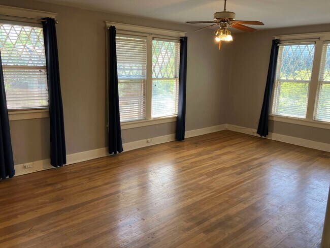 Building Photo - 641 S Rembert St