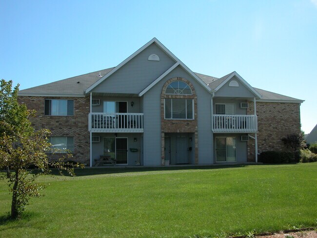 Building Photo - S85W18650 Jean Dr