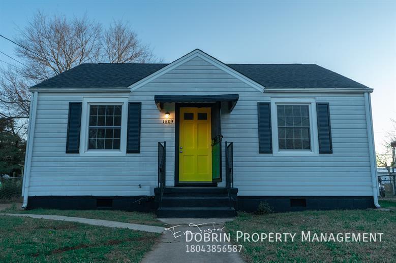 Photo - 1809 Blair St-