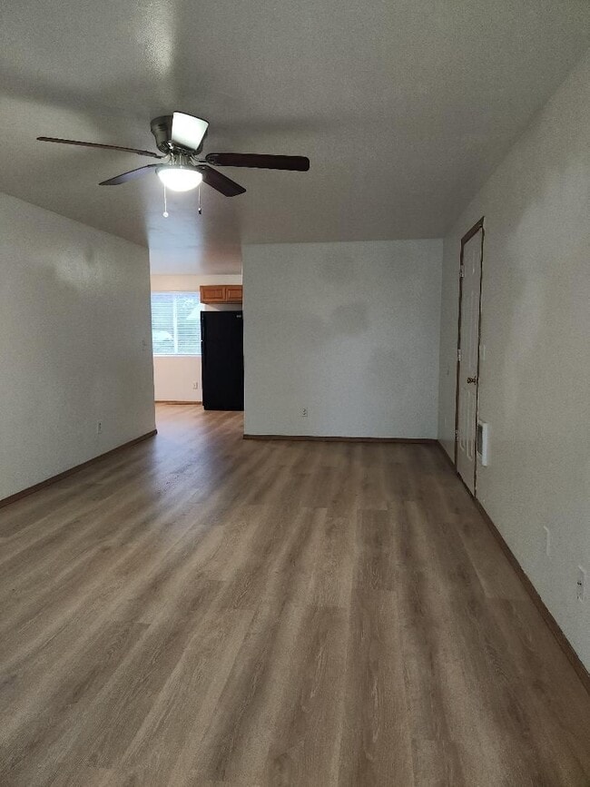 Foto del edificio - 3 Bdrm/2 Bath Single Level