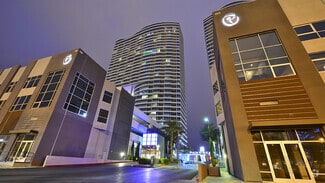 Building Photo - 4565 Dean Martin Dr