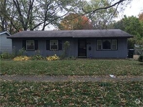 Building Photo - 906 Timothy Trail