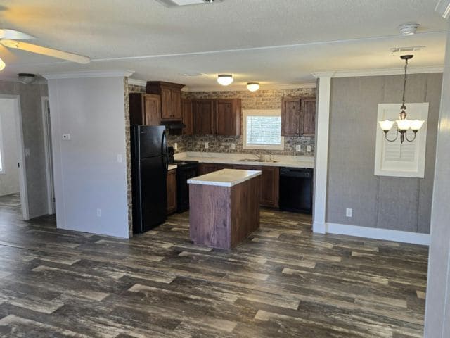 Building Photo - 1219 51st Ave E