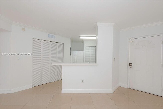 Foto del edificio - 6292 NW 186th St