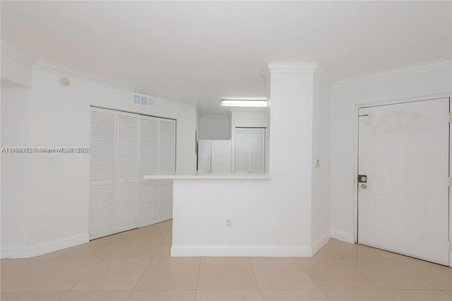 Foto del edificio - 6292 NW 186th St