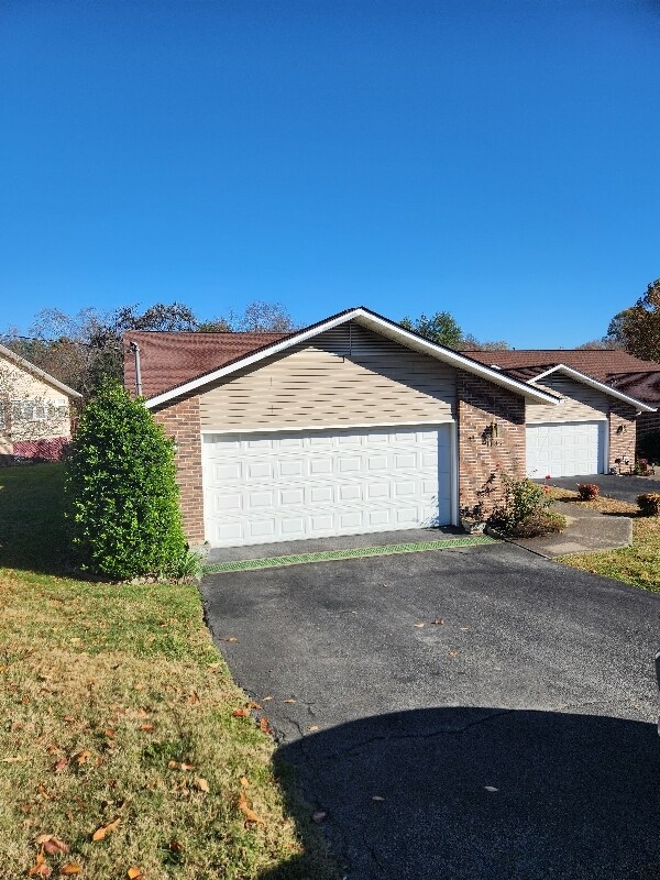 Foto del edificio - 1105 Estate Dr