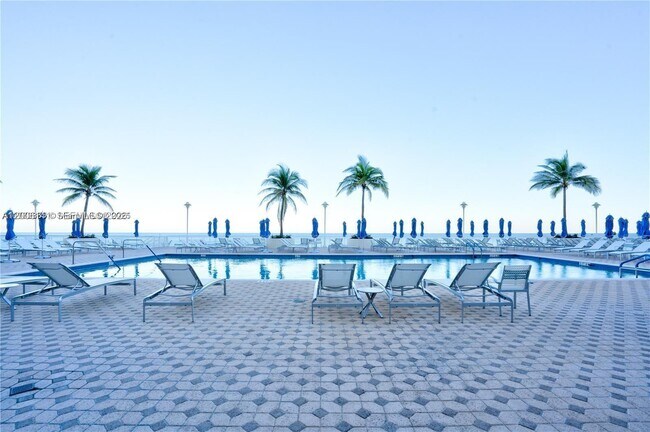 Foto del edificio - 1904 S Ocean Dr