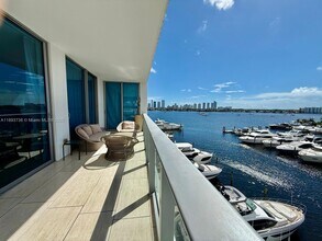 Building Photo - 17301 Biscayne Blvd