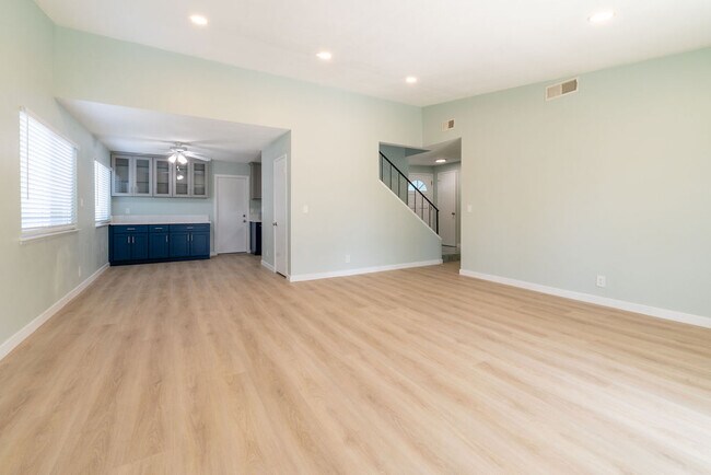 Foto del edificio - 16771 Glenhaven Ln