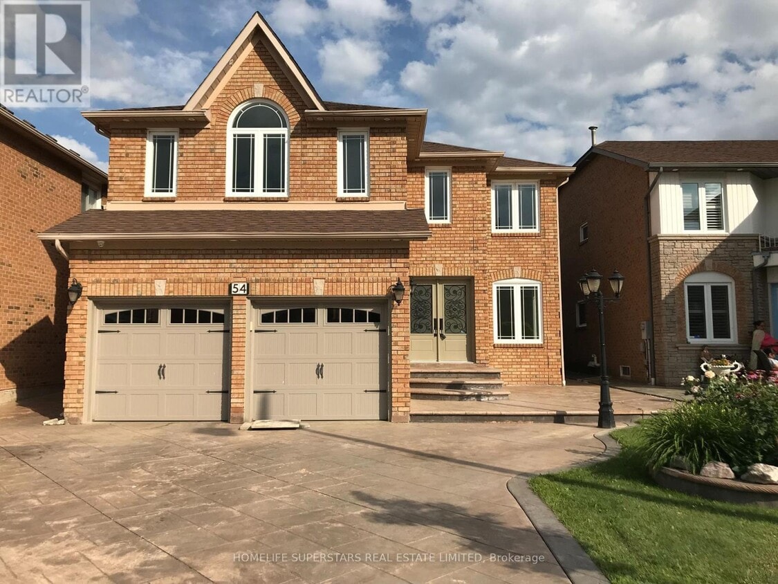 Primary Photo - 54 Hollybush St