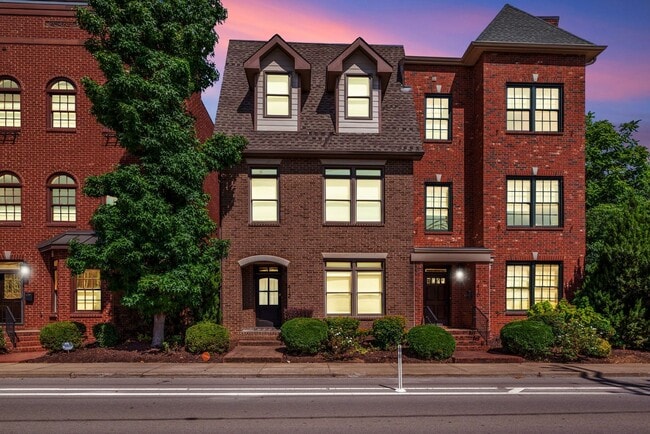 Foto del edificio - 412 Garfield St