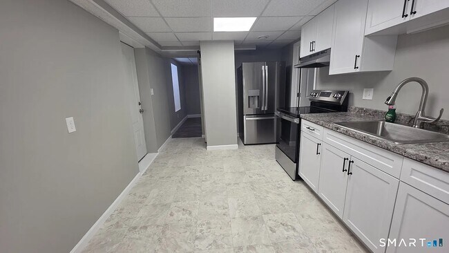 Foto del edificio - 209 Laurel Hill Ave