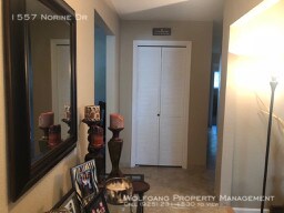 Foto del edificio - ROOM FOR RENT
