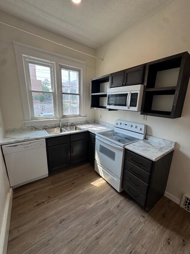 Foto principal - 601 E Washington St