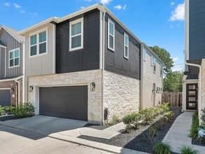 Building Photo - 3112 Flower Market Ln