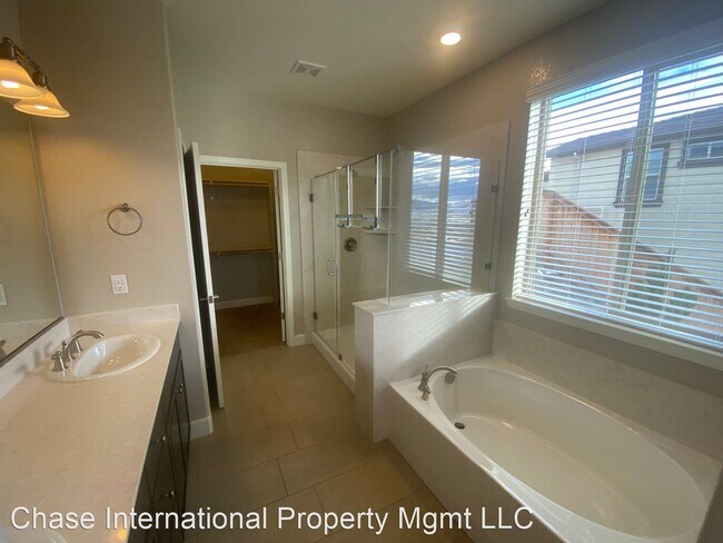 Foto del edificio - 2 br, 2 bath House - 1645 Verdi Vista Court