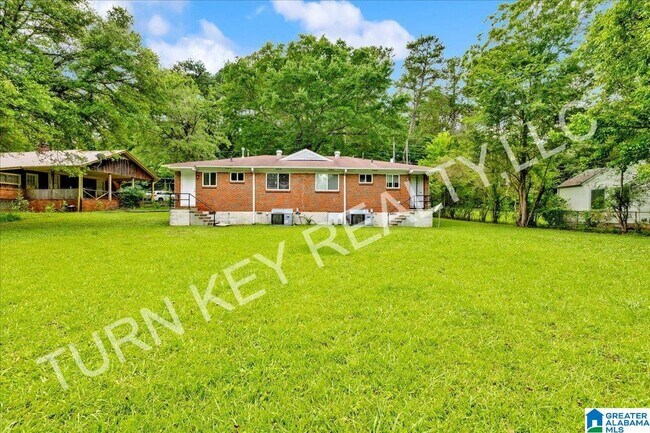 Foto del edificio - 521 Crumly Chapel Rd