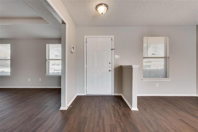 Foto del edificio - 1122 Rogers Ln