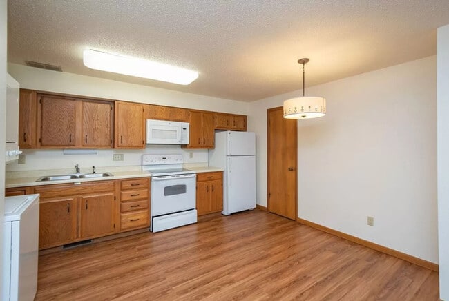 Photo - 1235 Dolen Pl Apartment