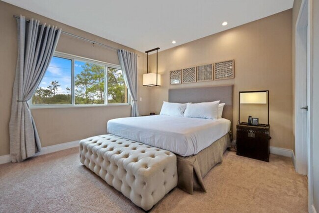 Foto del edificio - 7485 - Modern Home - Magic Village Views