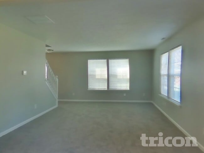 Foto del edificio - 10992 Cedar Pine Dr