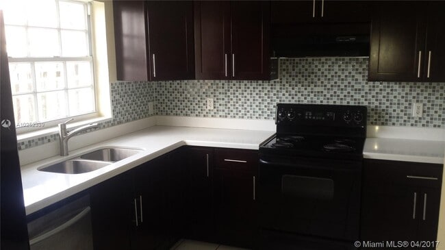 Foto del edificio - 13433 SW 62nd St
