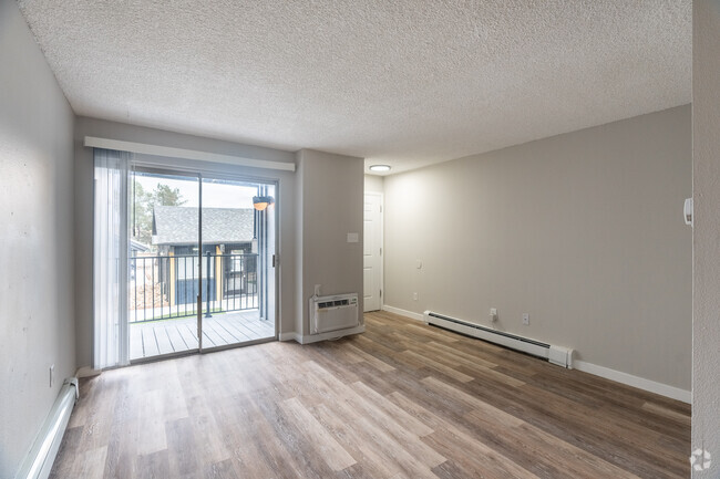 1HAB, 1BA - The Lofts at Rock Vue!