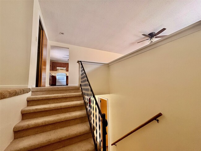 Foto del edificio - 1613 Newell Rd