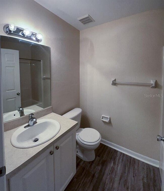 Building Photo - 4014 SW 26th Dr