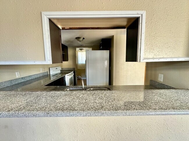 Foto del edificio - 148 Bayou Dr