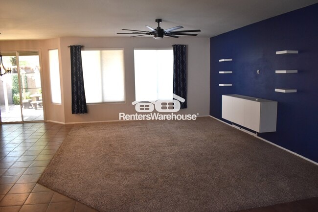 Building Photo - 10608 W Alex Ave