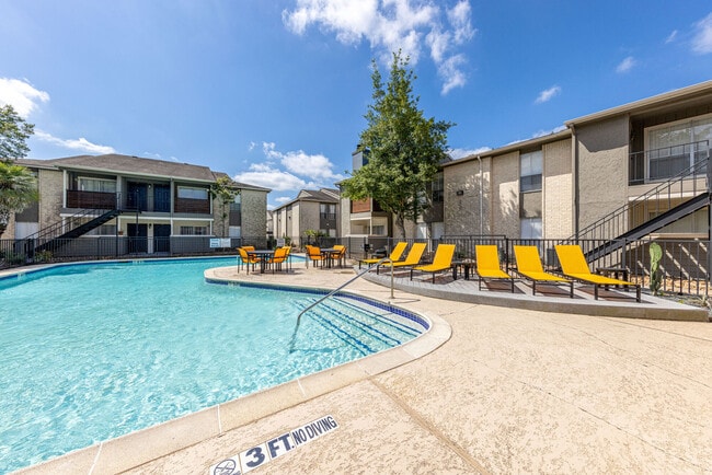 Apartments near Almeda Crossing in Houston, TX | Apartments.com