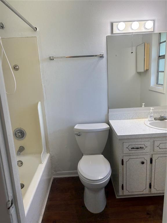 Building Photo - 1334 Livingston Rd