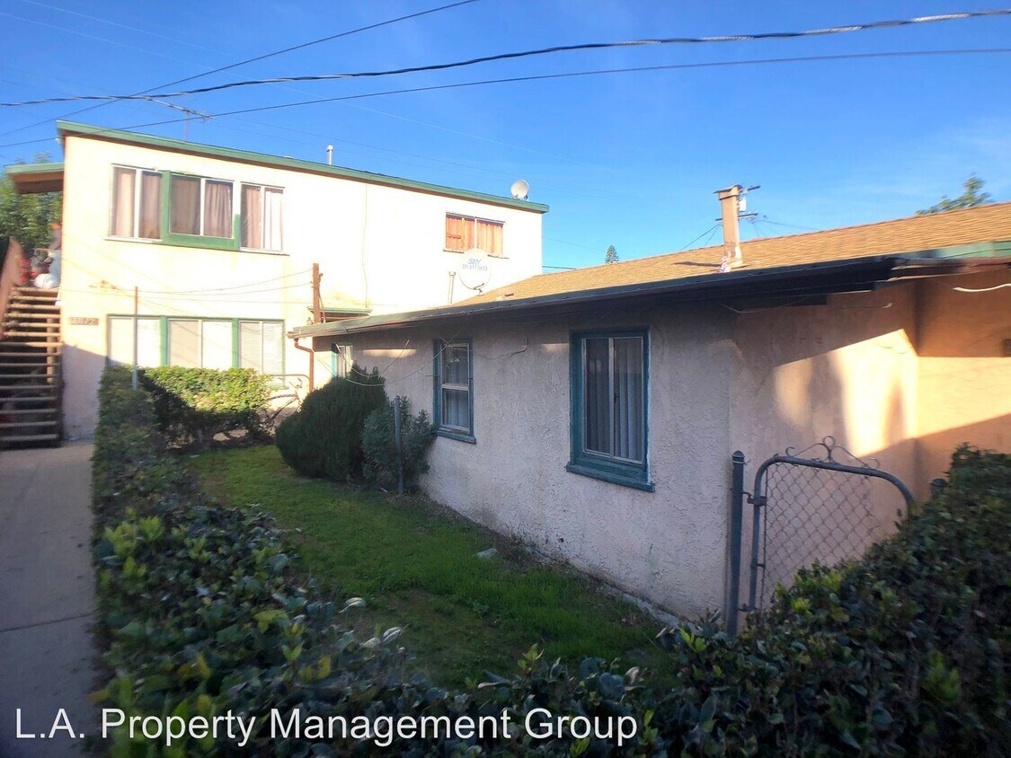 Primary Photo - 6829-6833 Purdy Ave