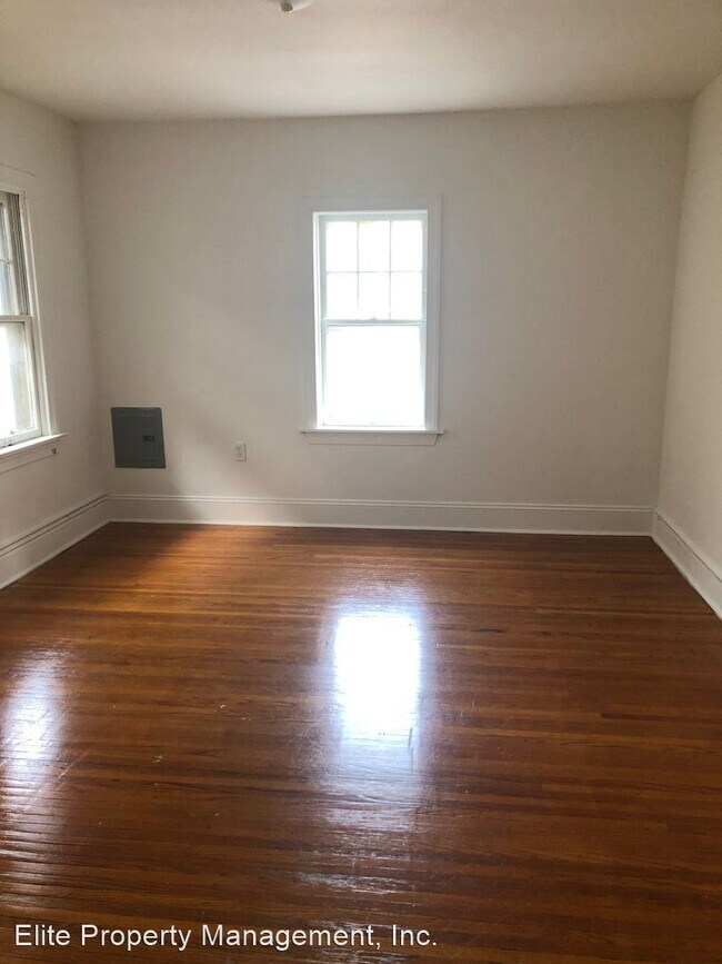 Foto del edificio - 1 br, 1 bath House - 547 W Market St. Unit 2
