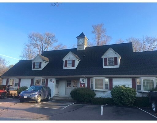 Primary Photo - 5 Bound Brook Ct