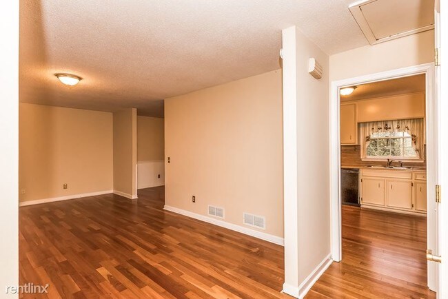 Building Photo - 4 br, 3 bath House - 194 Stone Mill LN NW