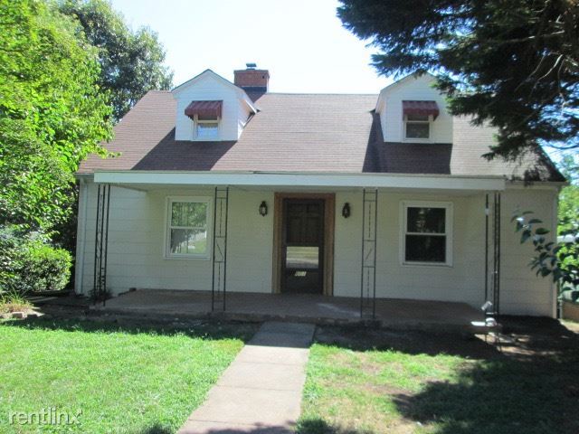 Building Photo - 3 br, 1.5 bath House - 601 S Chapman St
