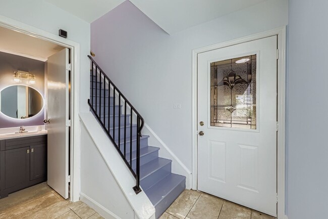 Foto del edificio - 7526 Bristol Ln