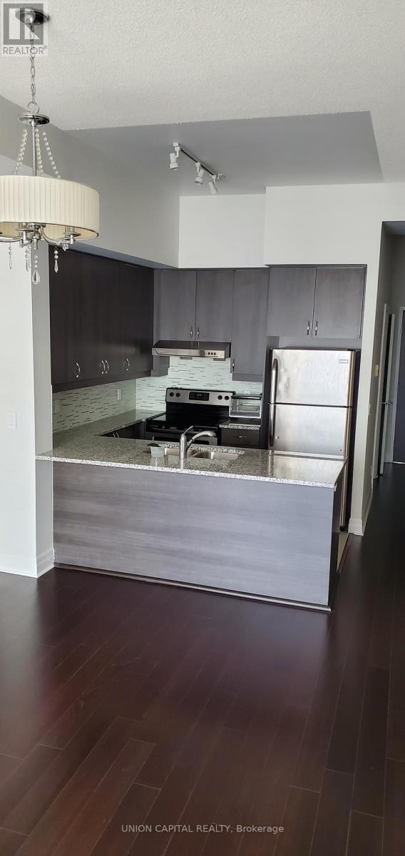 Photo du bâtiment - 8130 Birchmount Rd